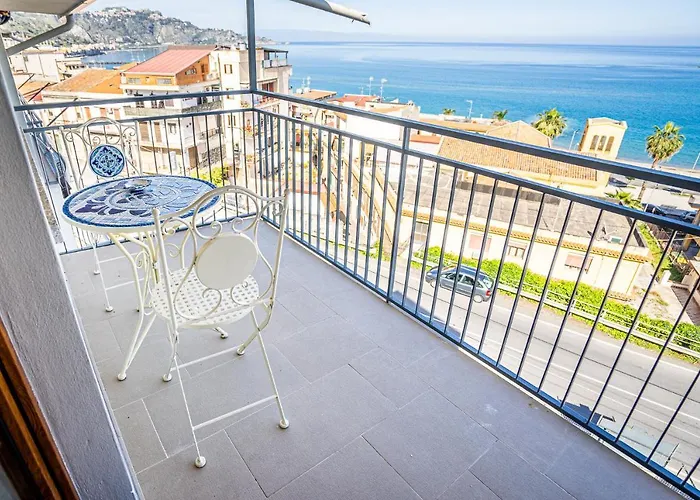 Vista Mare Apartment Giardini Naxos